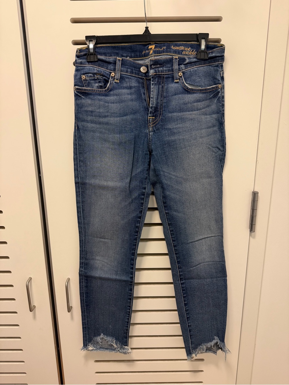 7 For All Mankind Roxanne Ankle Jeans with Chew Hem - Size 28